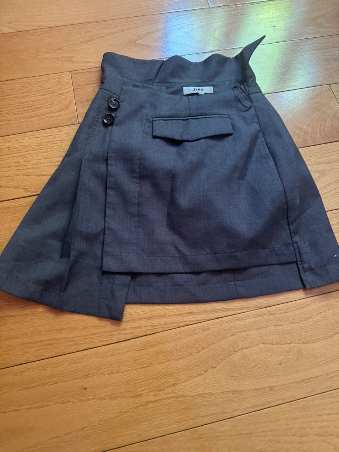 J.ING skort- Charcoal Grey - XS