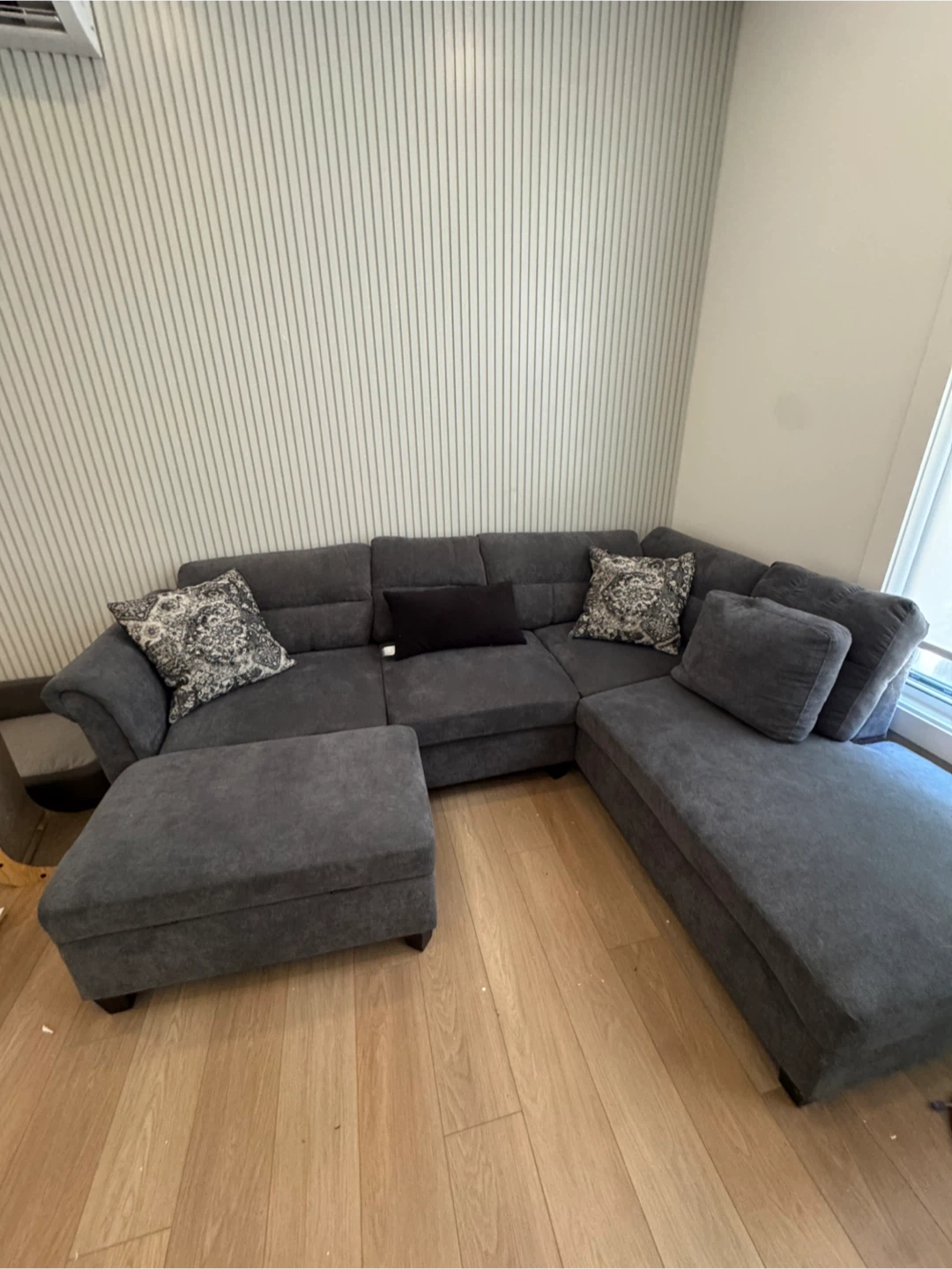 Dark Grey Sectional Sofa with Ottoman - photo 2