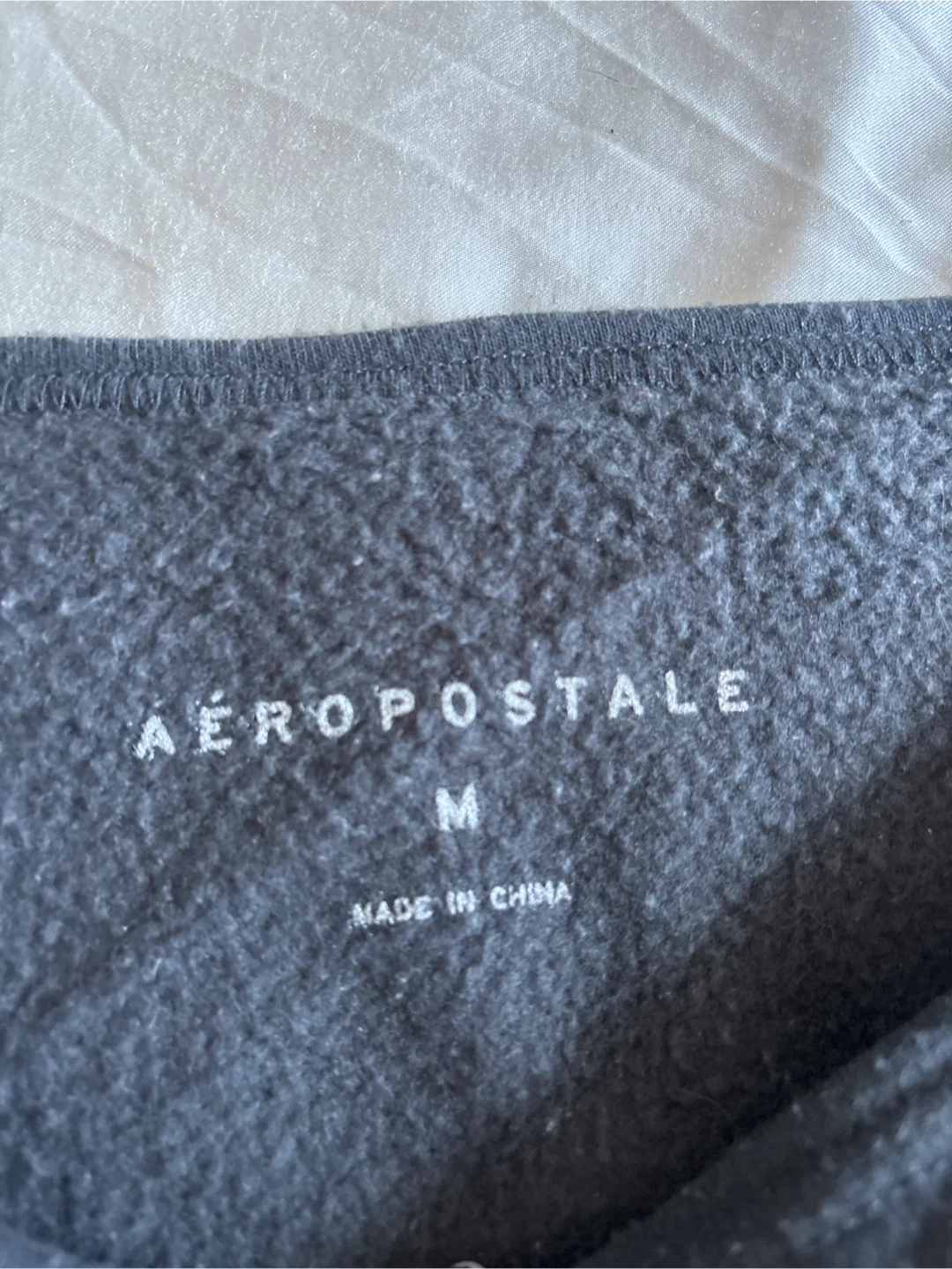 Extremely Soft Aéropostale Black Crewneck Sweatshirt - photo 2
