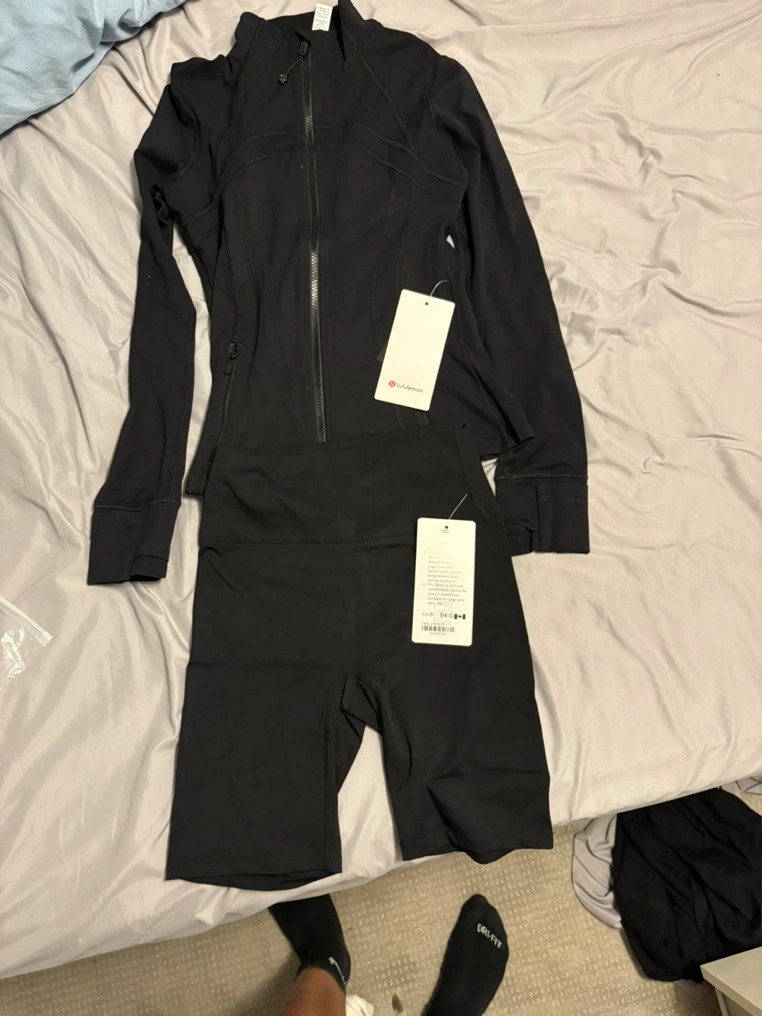 Lululemon Define Cropped Jacket Nulu Black Size 6