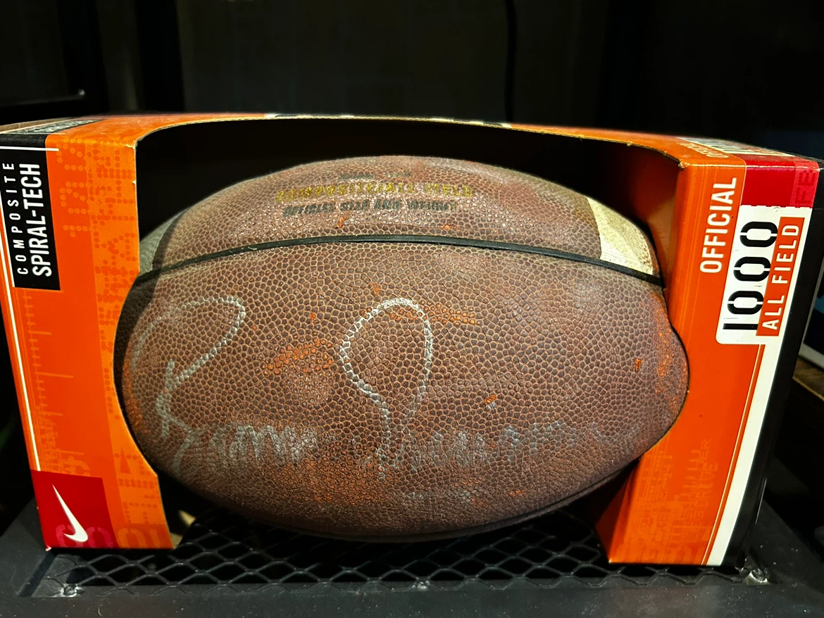 Autographed NFL Football, Baseballs & Basketball