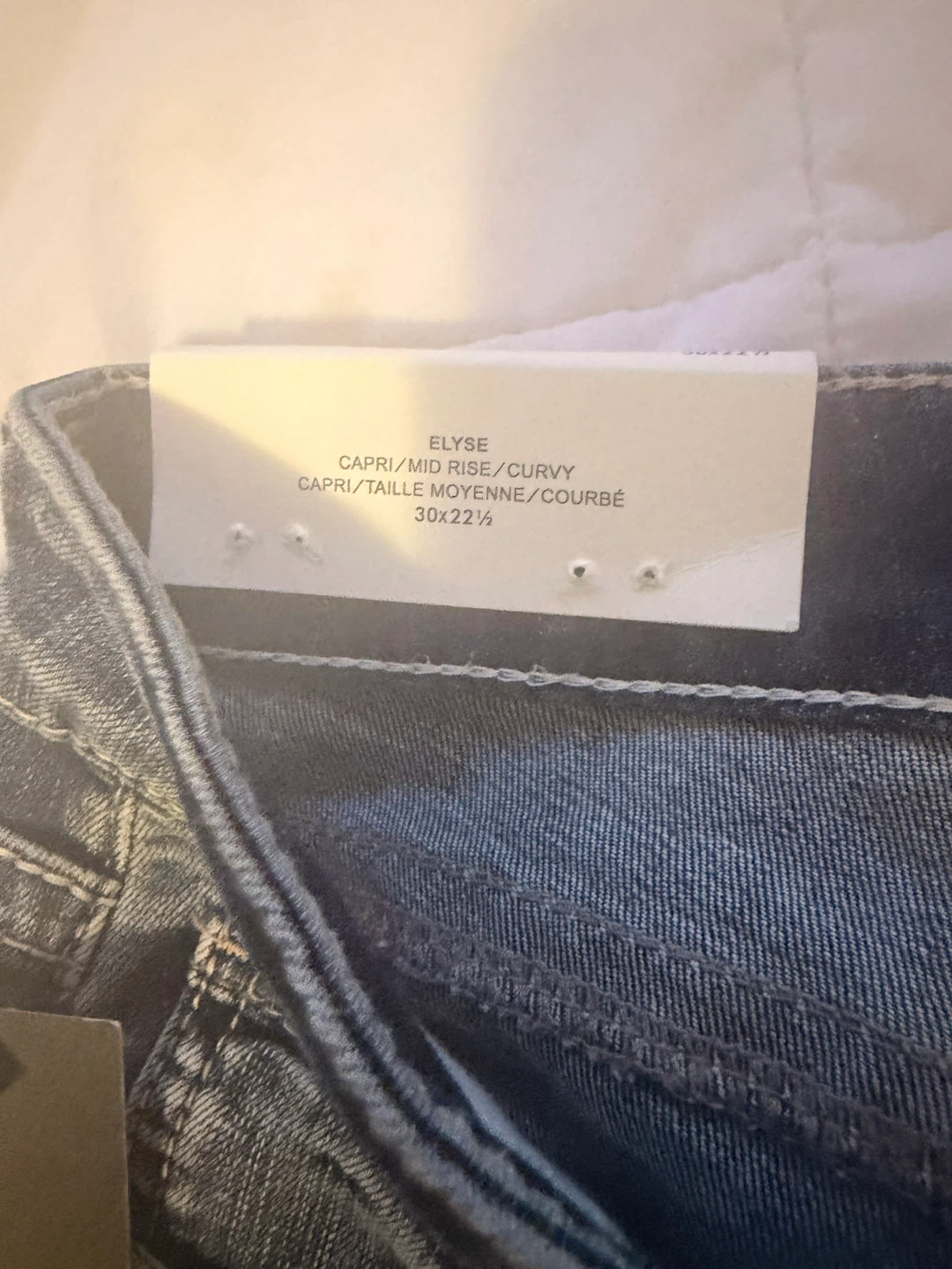Silver Jeans Elyse Capri Mid Rise Jeans - photo 3