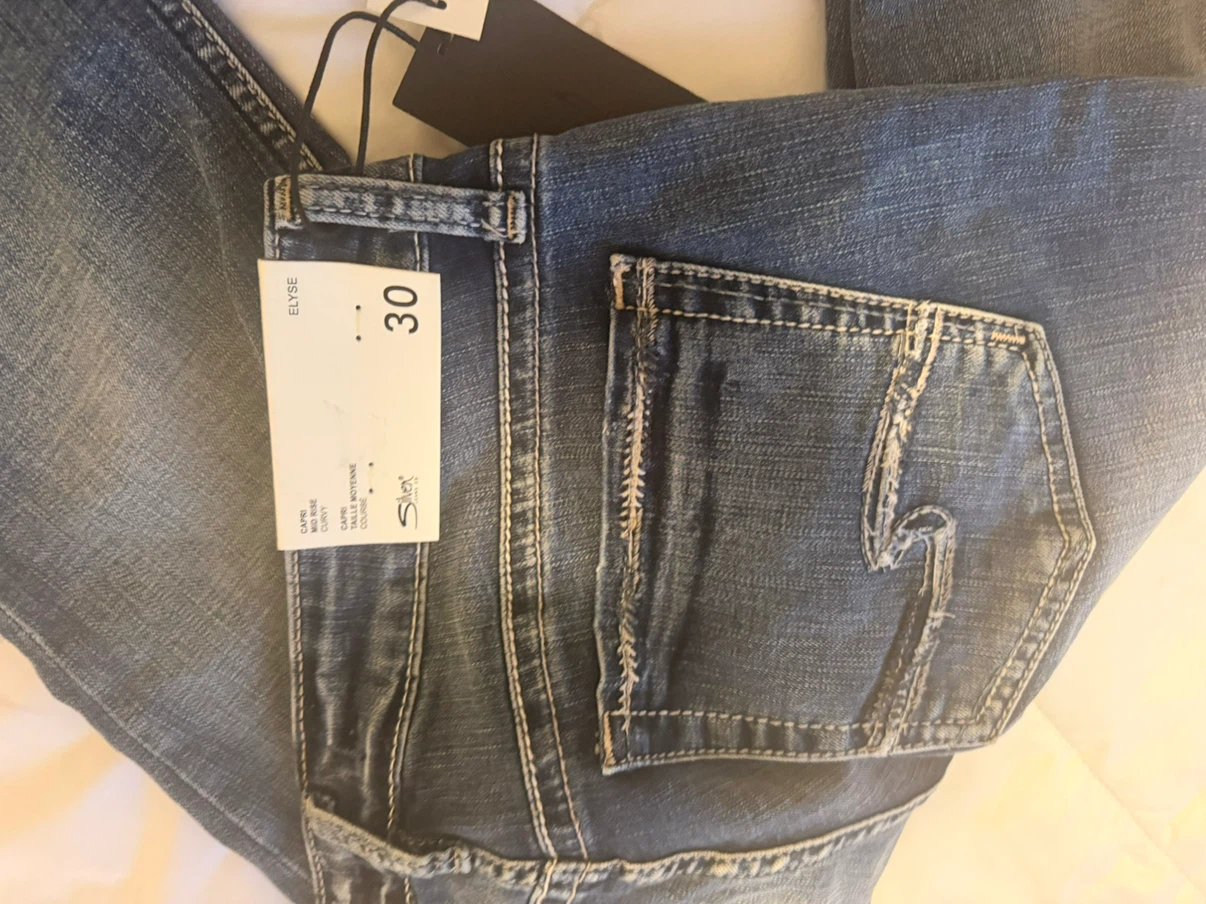 Silver Jeans Elyse Capri Mid Rise Jeans - photo 4
