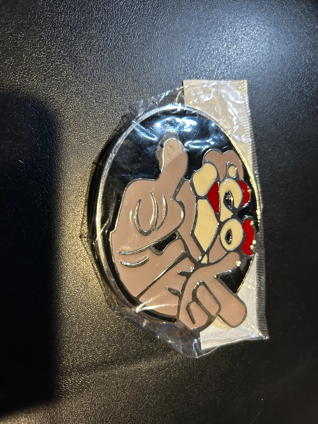 Lot of 5 Enamel Charms/Pins - photo 3