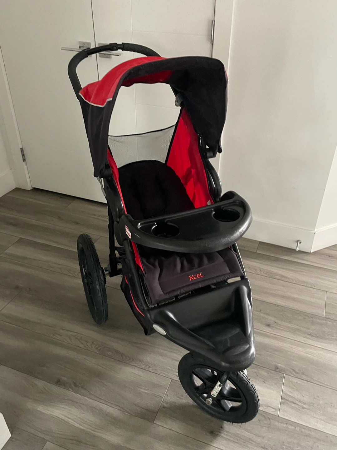Baby Trend Jogging Stroller - photo 4