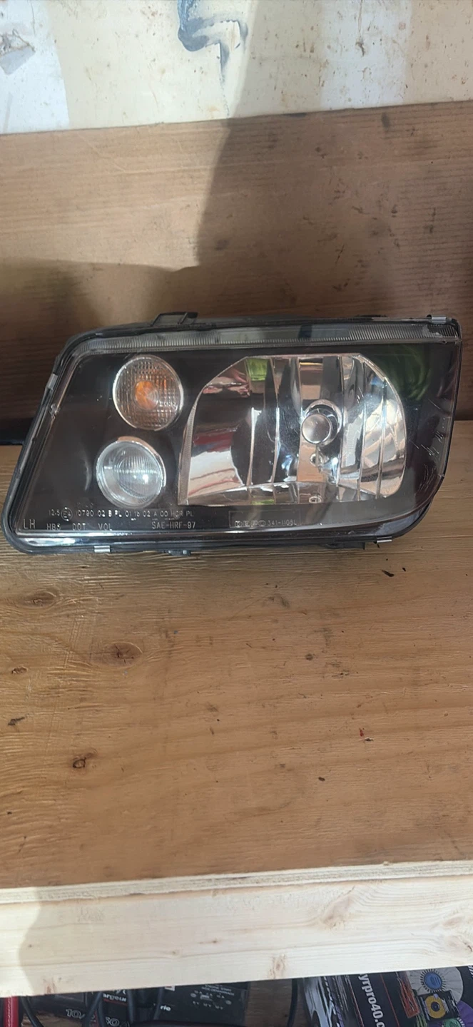 Mk4 Jetta headlights - photo 2