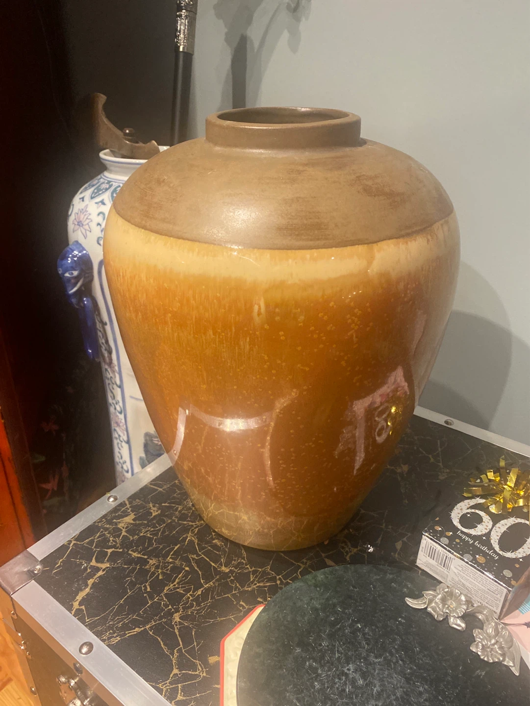 Large Two-Tone Ceramic Vase - photo 2