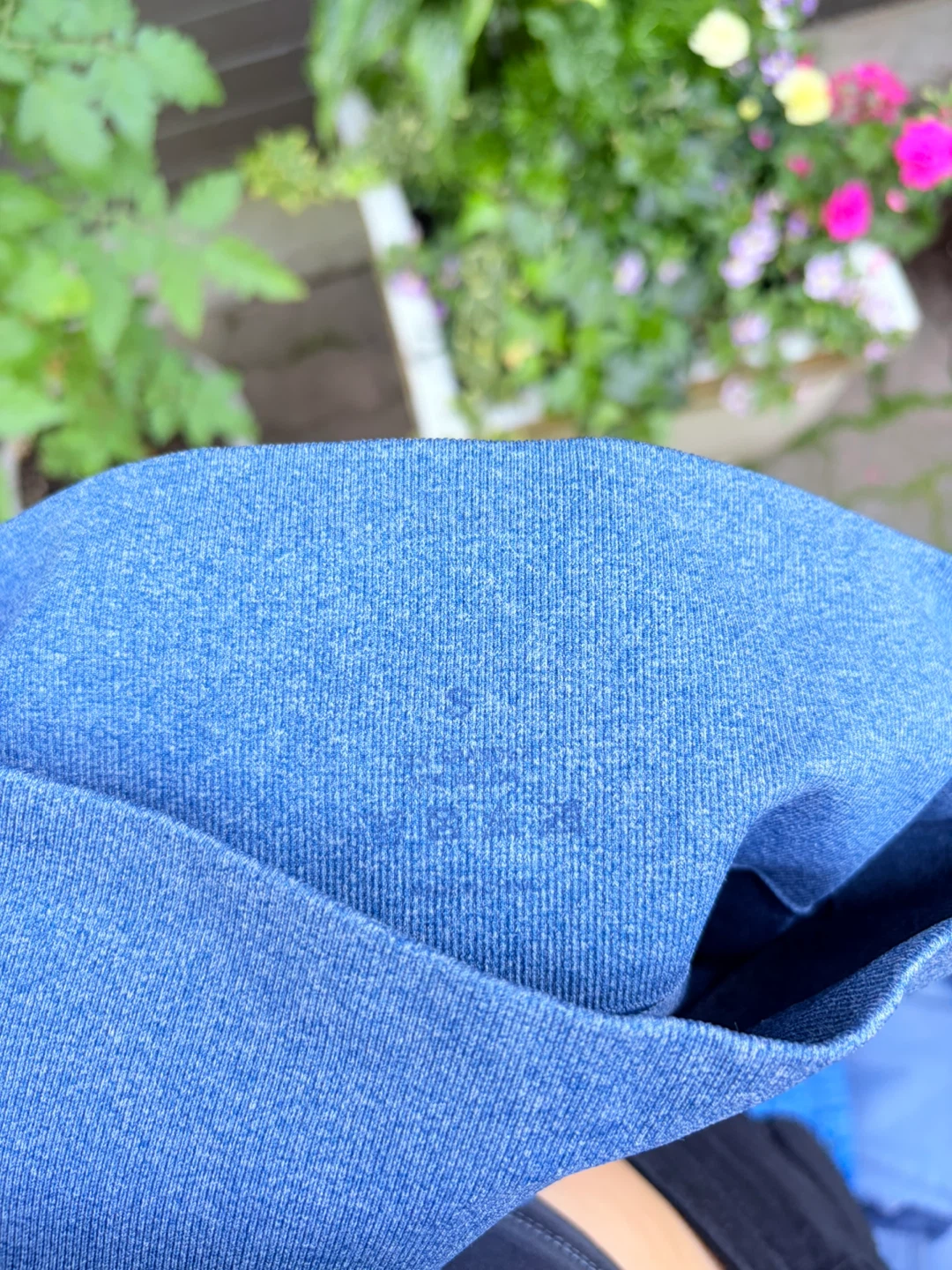 NVGTN Blue Seamless Workout Shorts - photo 3