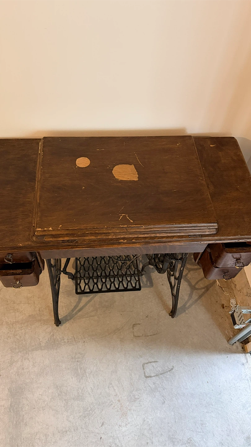 Vintage Singer Sewing Machine Table - photo 3