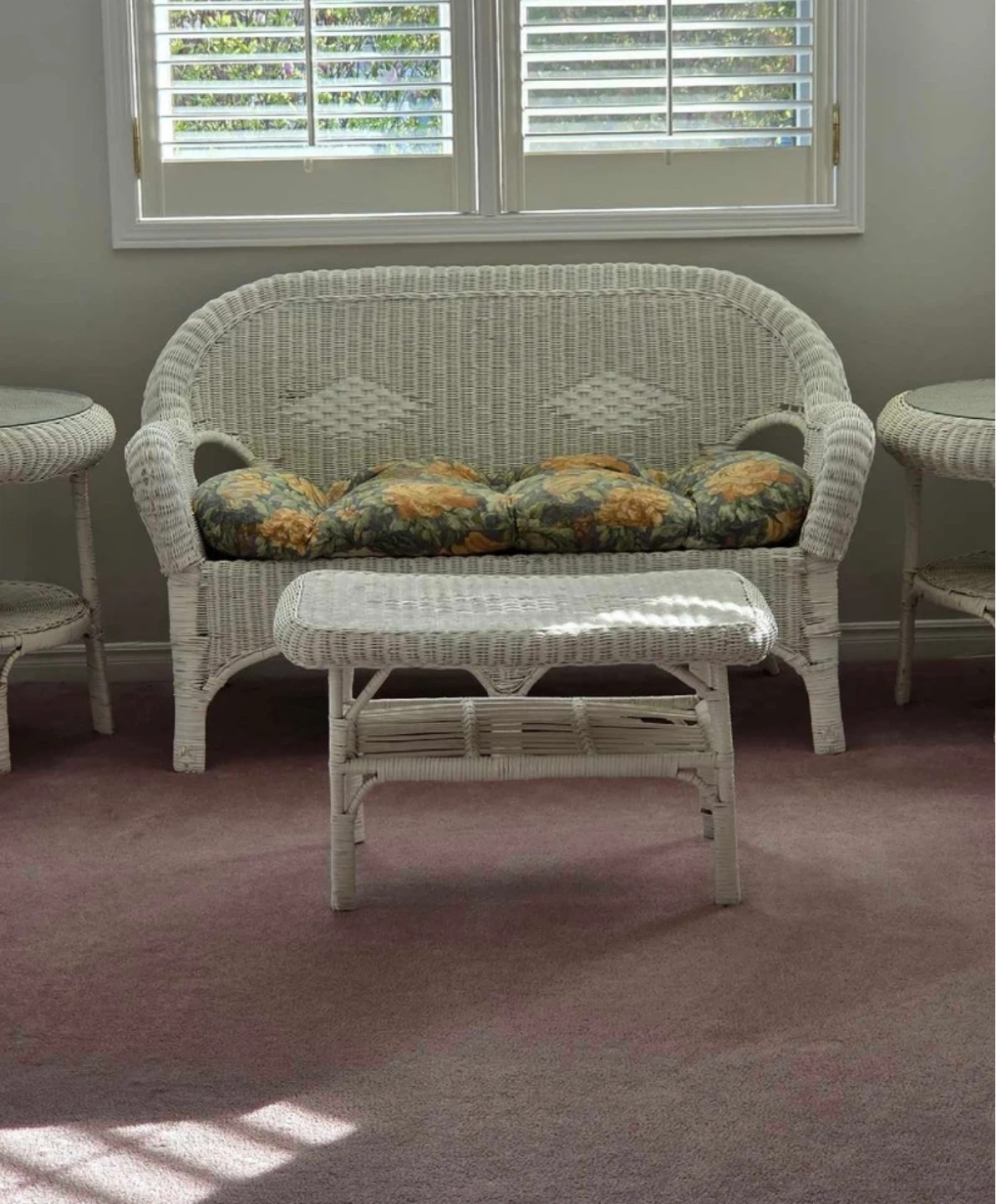 White Wicker Loveseat with Cushions - photo 2