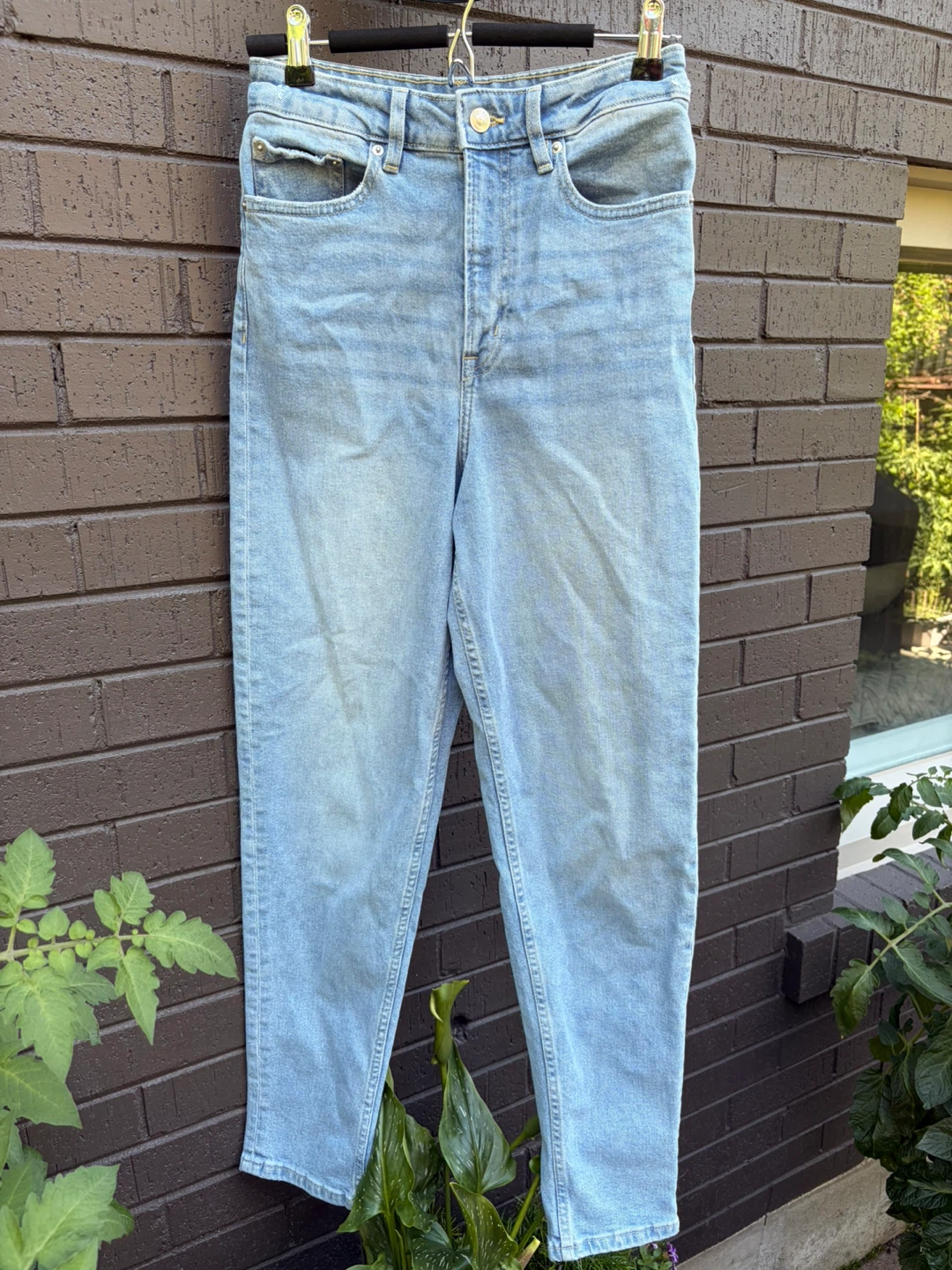 H&M Light Wash Denim Jeans - photo 2