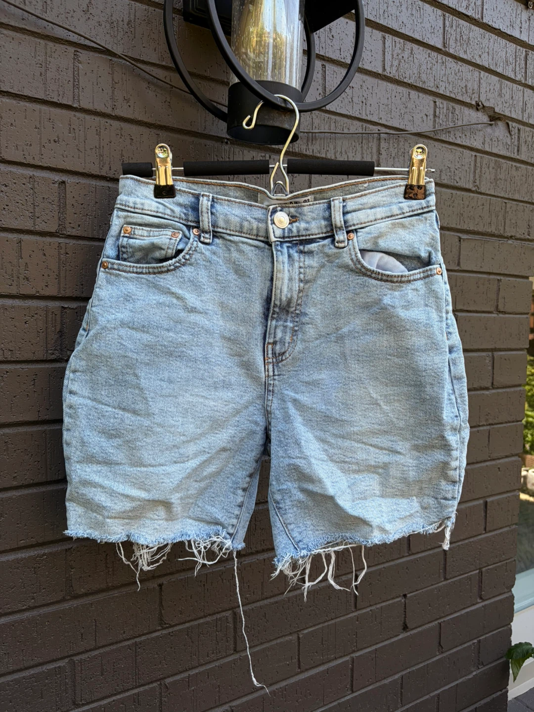 Ardene Women's Denim Shorts Size 03 - photo 2