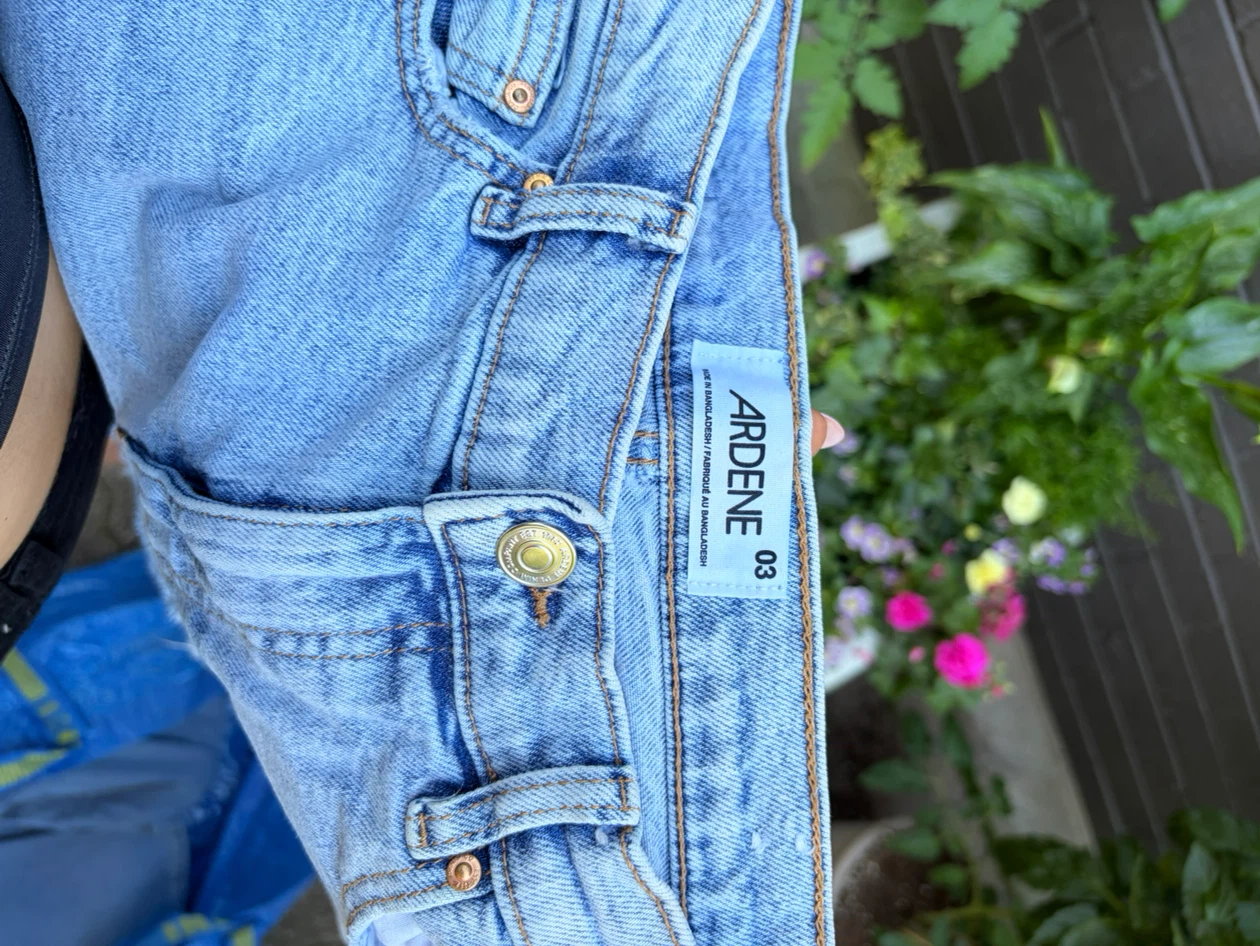 Ardene Women's Denim Shorts Size 03 - photo 3