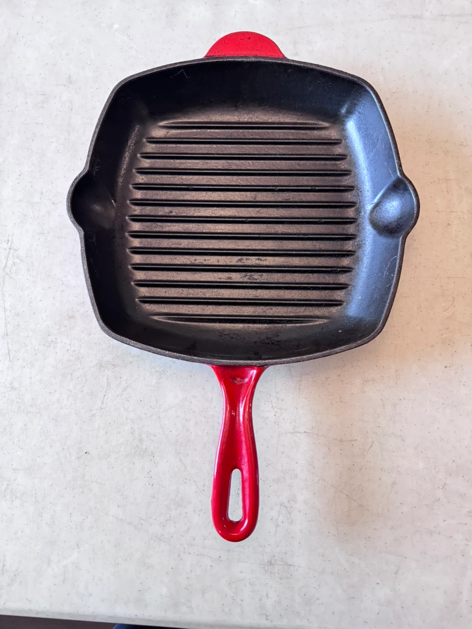 Cast Iron Grill Pan with Red Handle