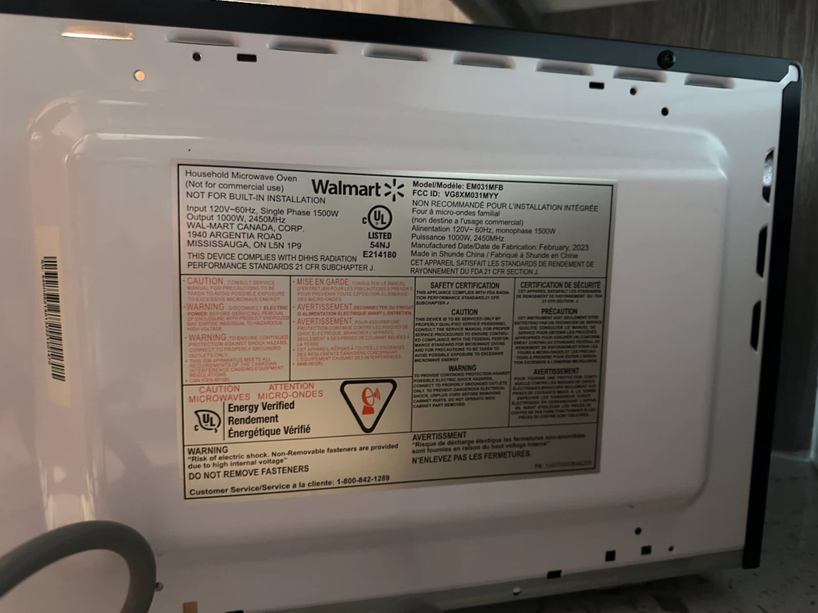 Hamilton Beach 1.1 Cu. ft Compact Microwave - photo 3