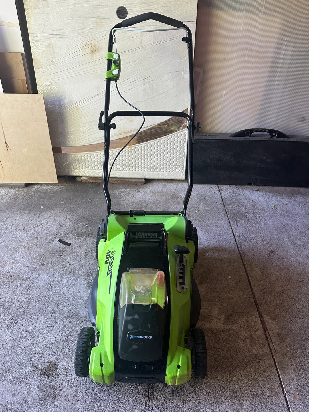 Combo 40v  Greenworks lawn mower ,, string trimmer,, blower - photo 3