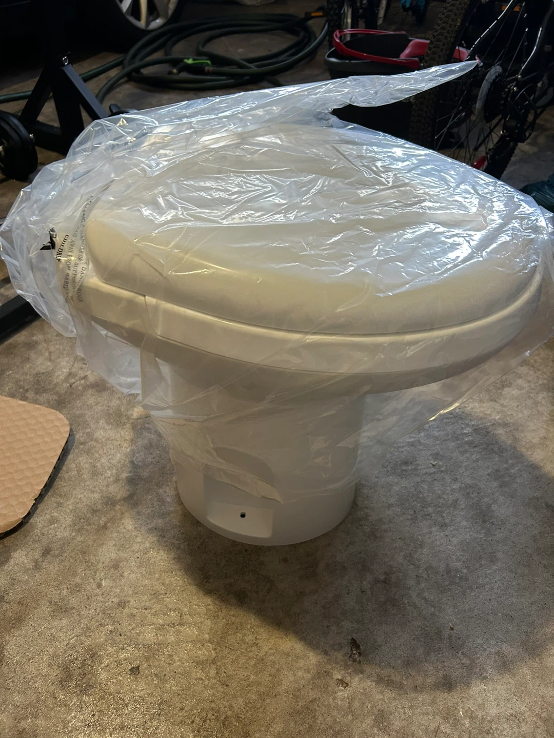 Gravity Flush Toilet - photo 4