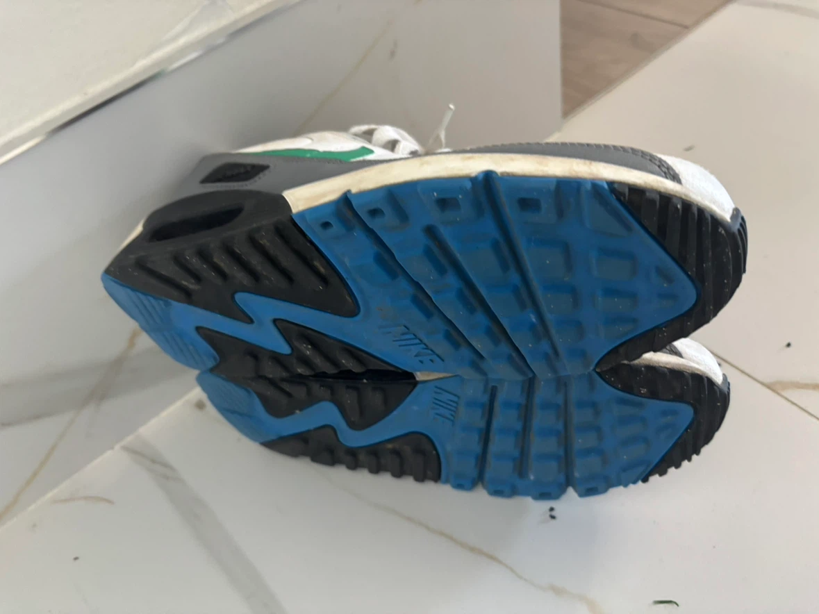 Nike Air Max 90 Sneakers - photo 4