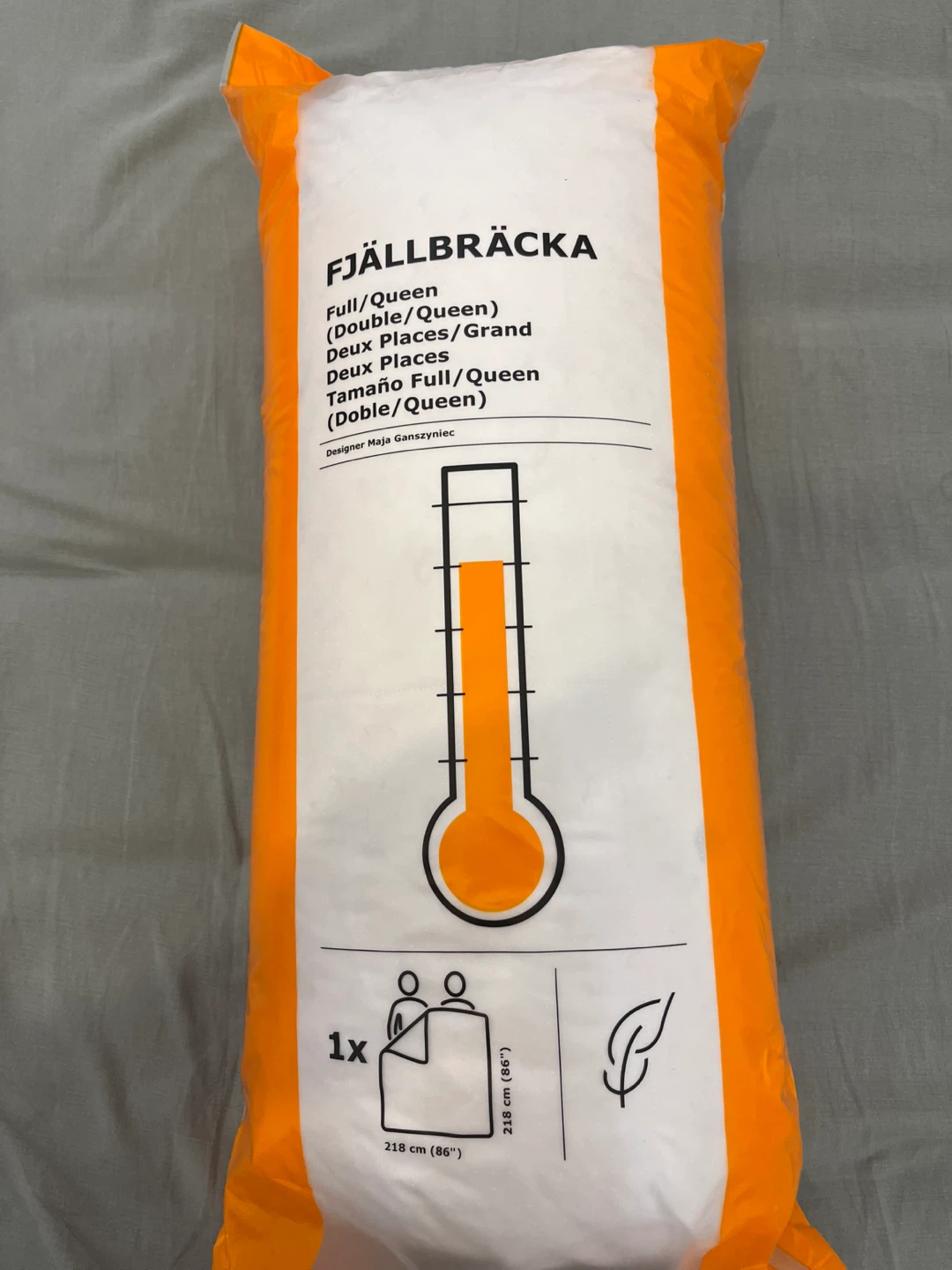 MOVING SALE — UNOPENED Warm Full/Queen Duvet from IKEA
