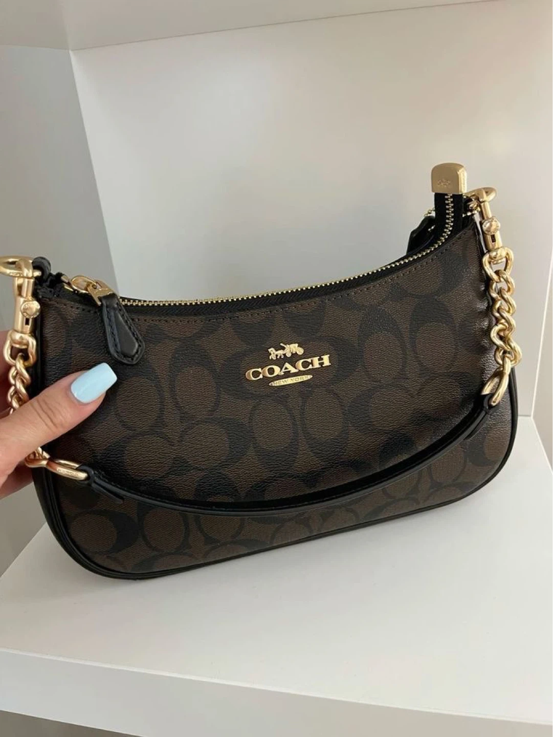 Coach Brown Signature Shoulder Bag - photo 3