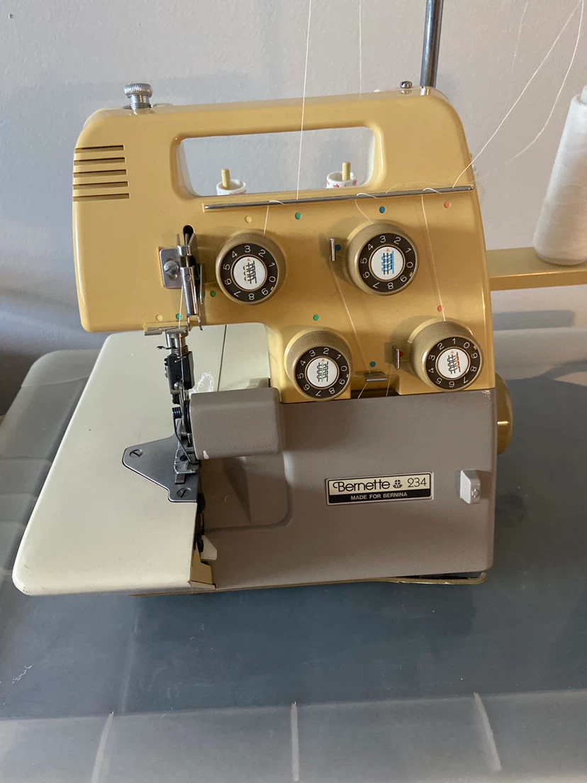 Bernette 934 Serger Sewing Machine