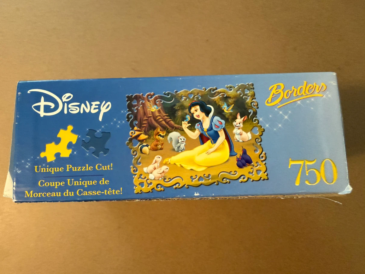 750 Piece Snow White Puzzle - photo 2