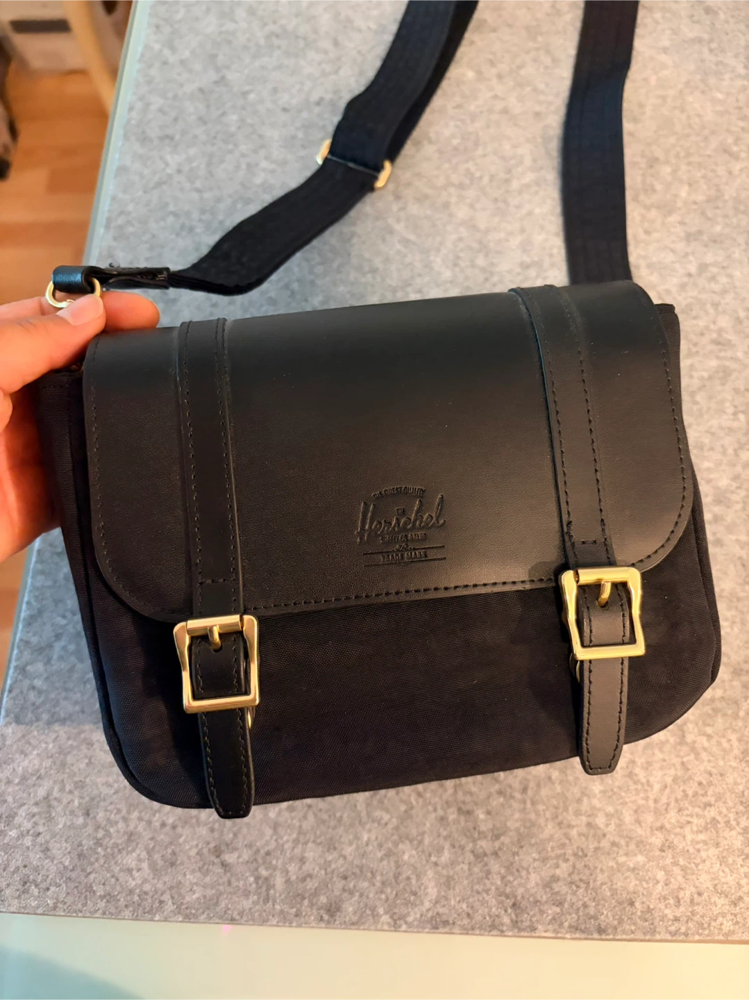 Herschel Supply Co. Black Shoulder Bag - photo 2