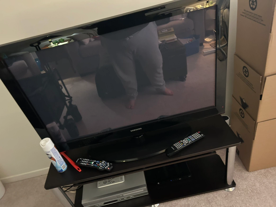 Samsung TV & Stand