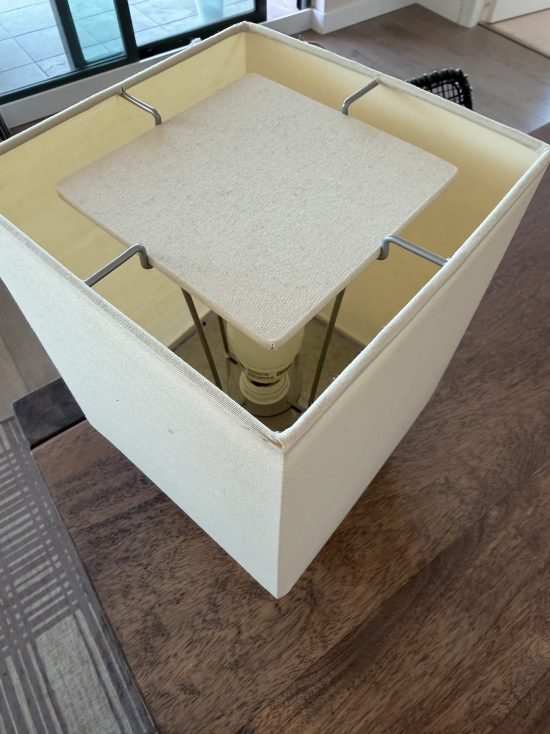 Table lamp - photo 2