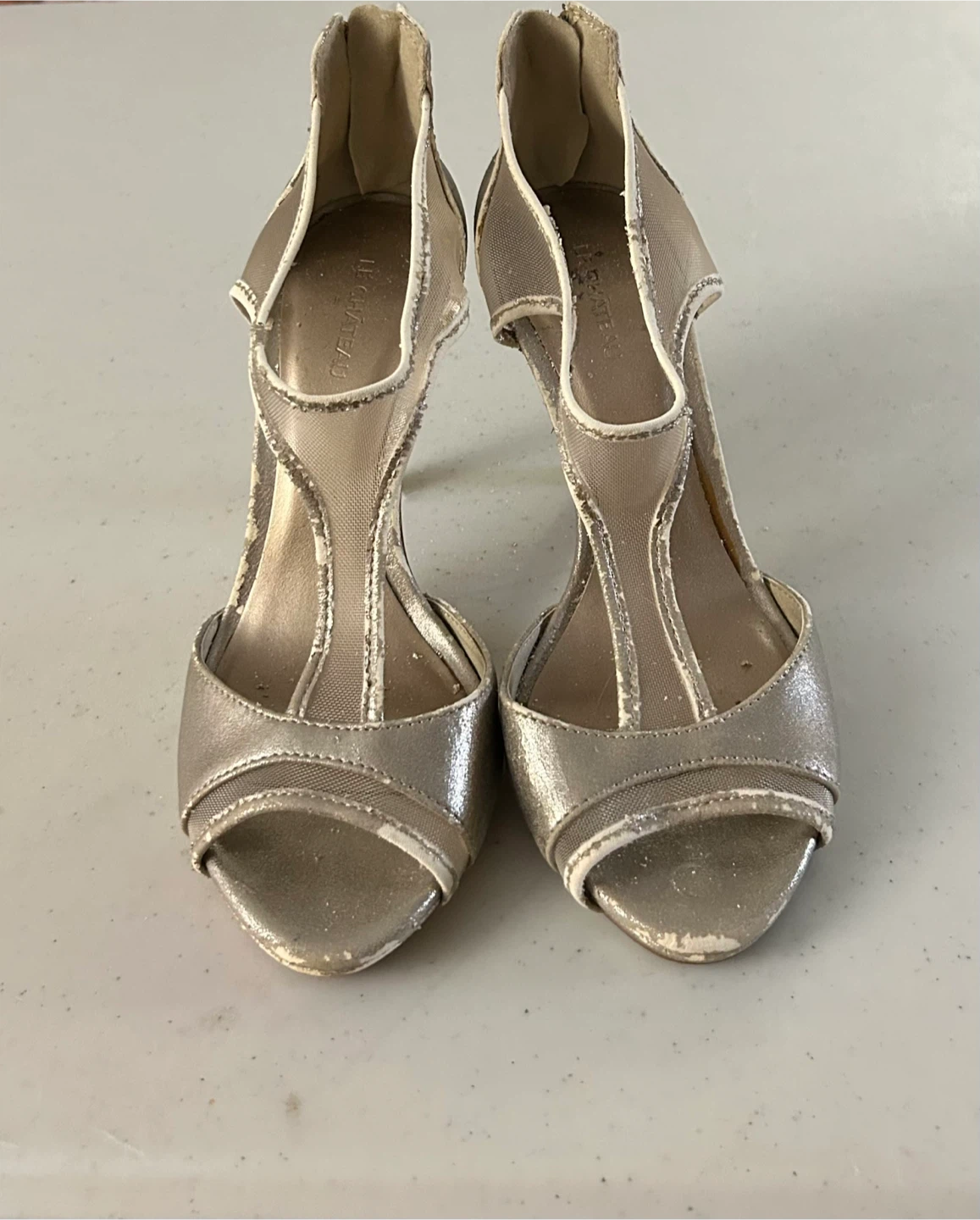 Pre-loved Le Chateau Gold Heels Size 8