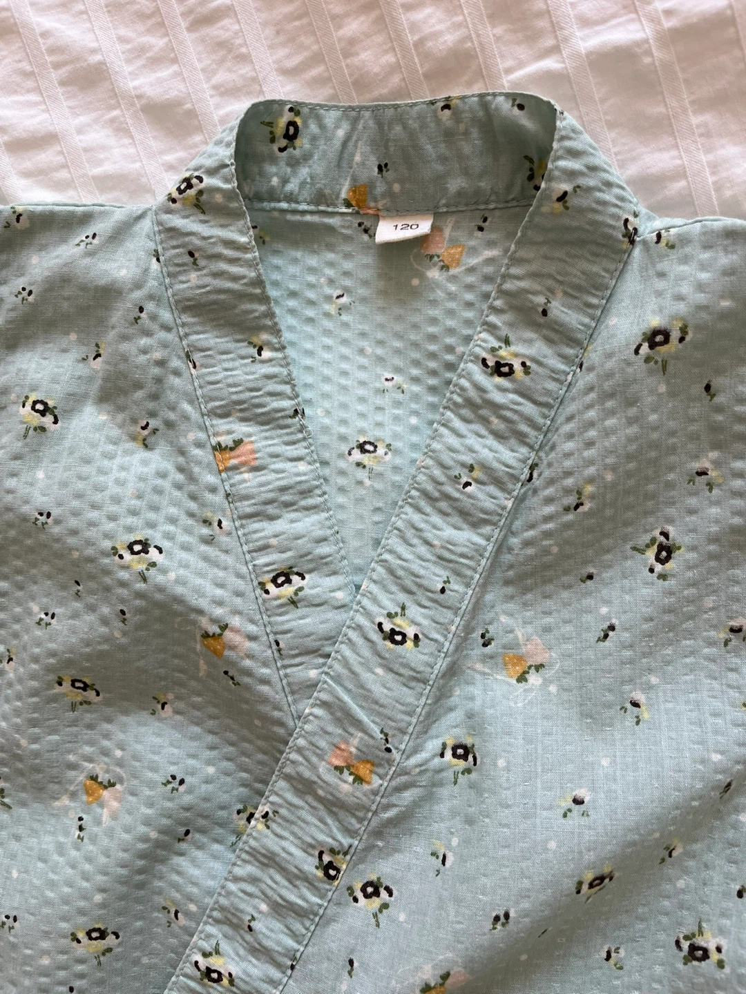 Vintage child’s seersucker kimono-style top from Japan - photo 3