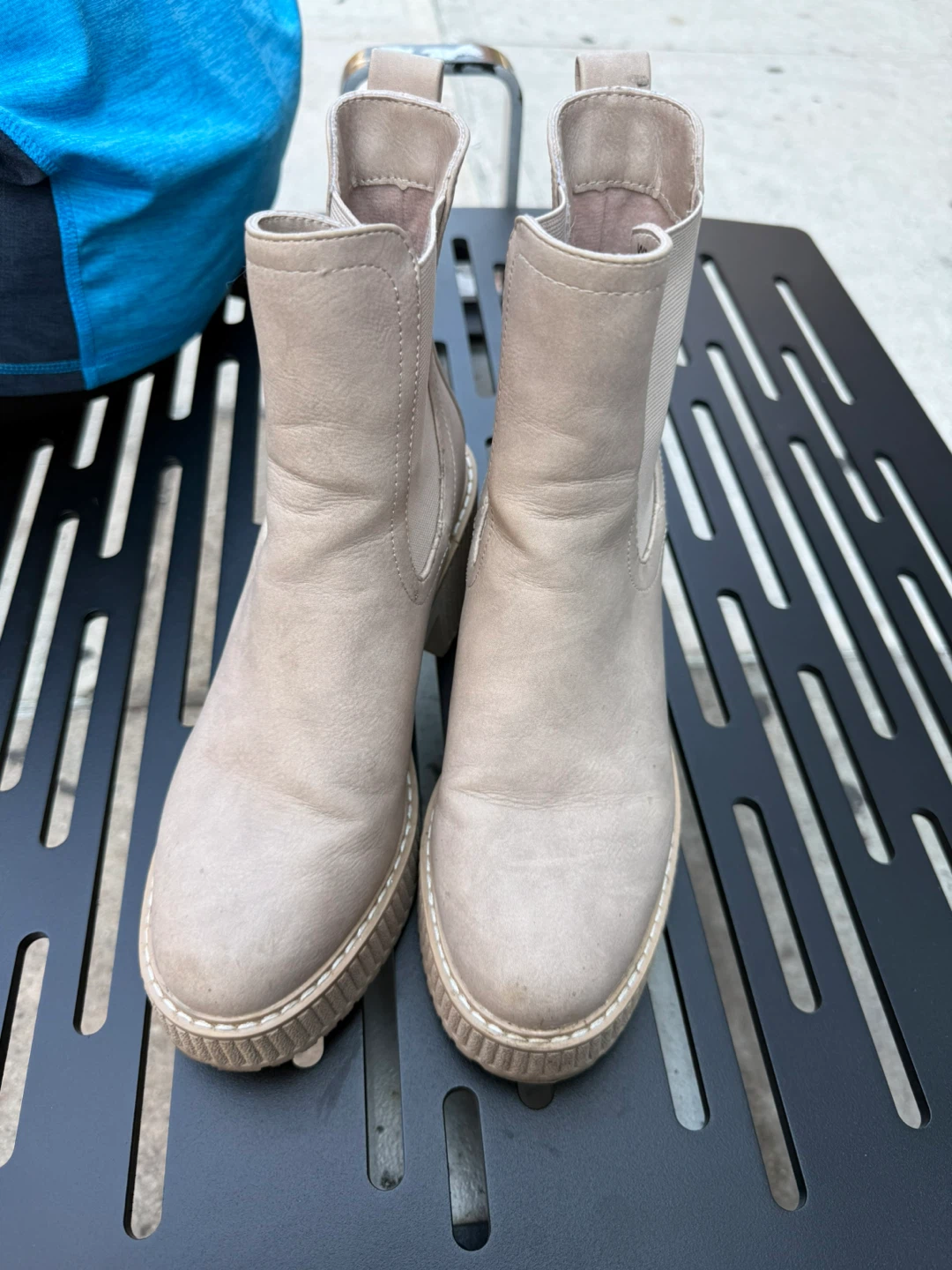DV Danda Boots WMS 6.5
