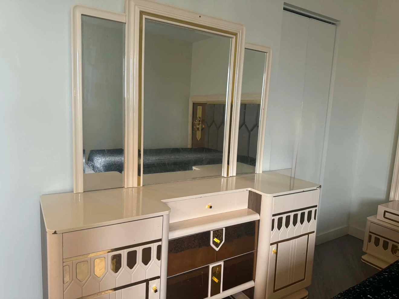 King size bedroom set - photo 4