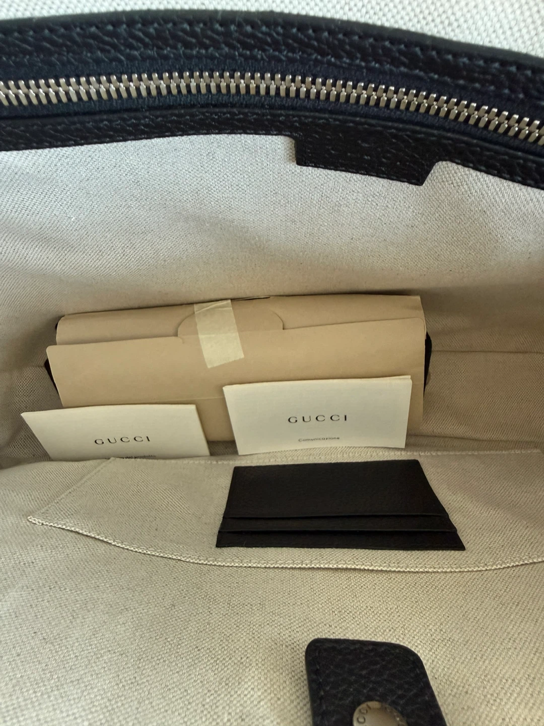 Gucci Black Embossed Leather Briefcase - photo 5