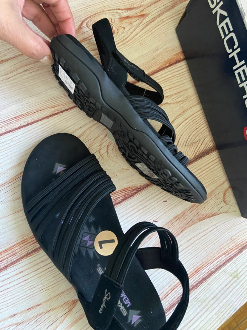 Skechers Women's Black Slip-On Sandals Size 7 - photo 4