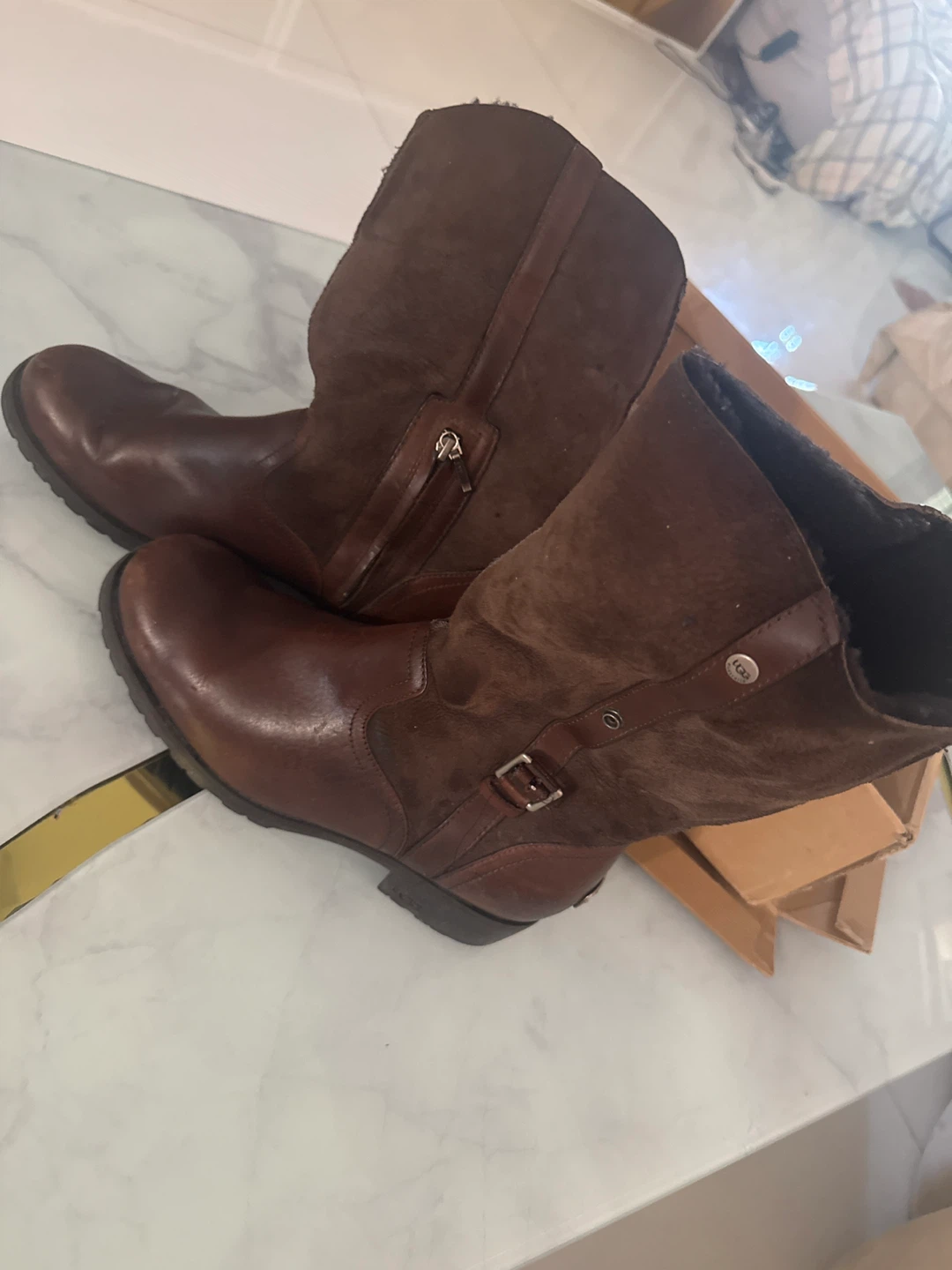 UGG Brown Suede & Leather Boots - photo 2