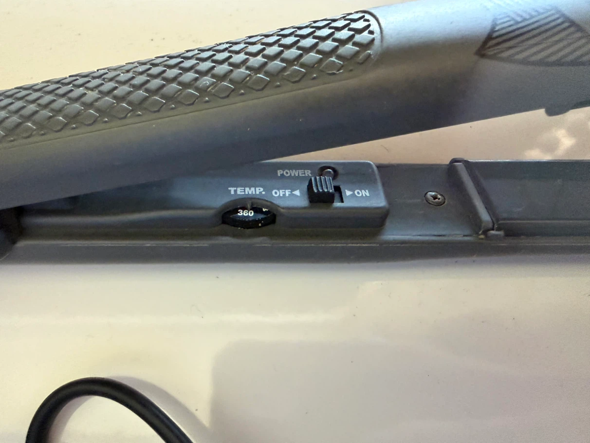 Paul Brown - Ceramic Styling Iron - photo 2