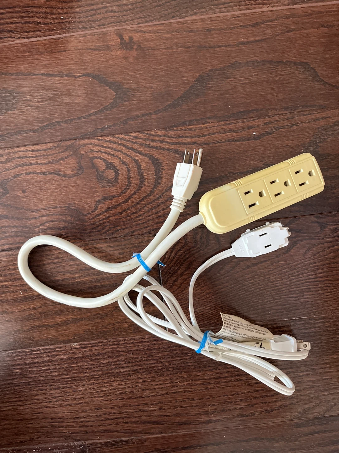6-Outlet White Power Strip with 15ft Cord - photo 2