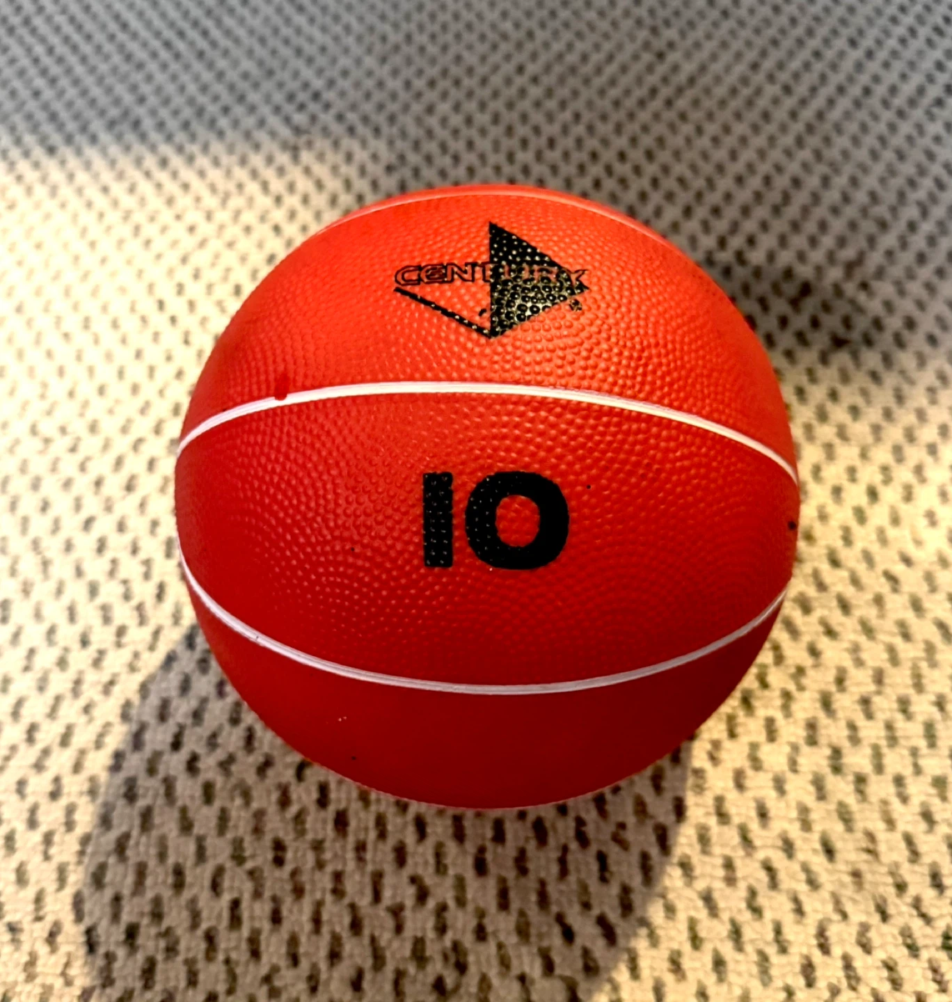 10lb Medicine Ball