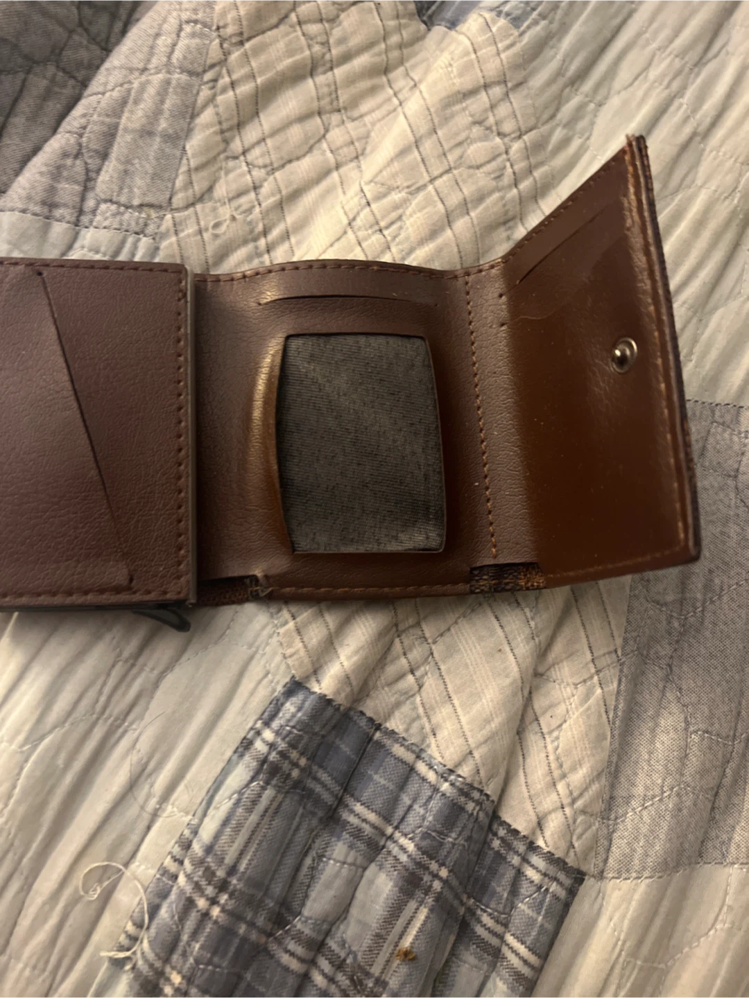 Louis Vuitton Damier Ebene Card Holder - photo 2