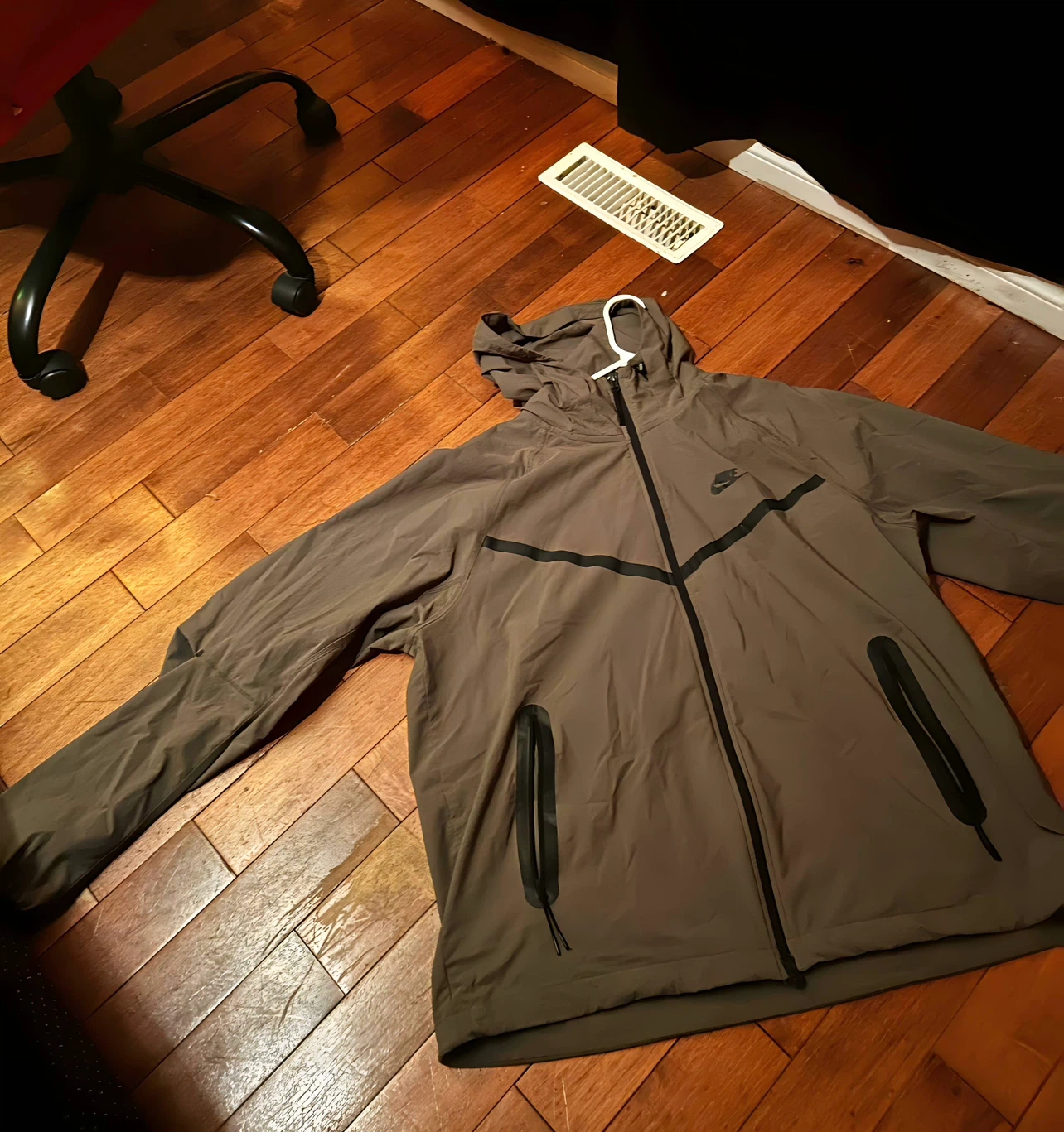 Nike Windrunner Jacket - photo 4