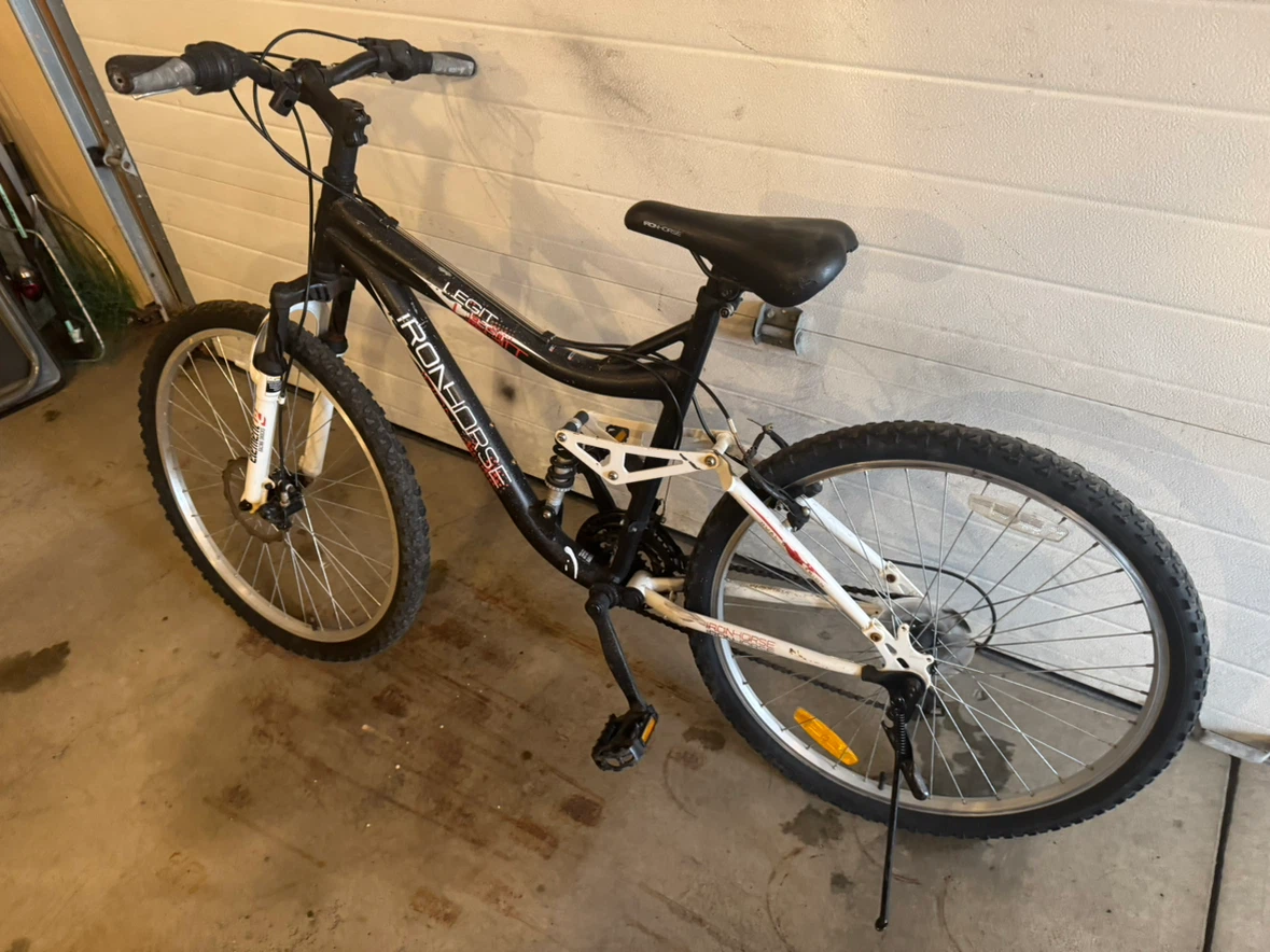 Men’s Ironhorse Full Suspension with Disk Brake - photo 3