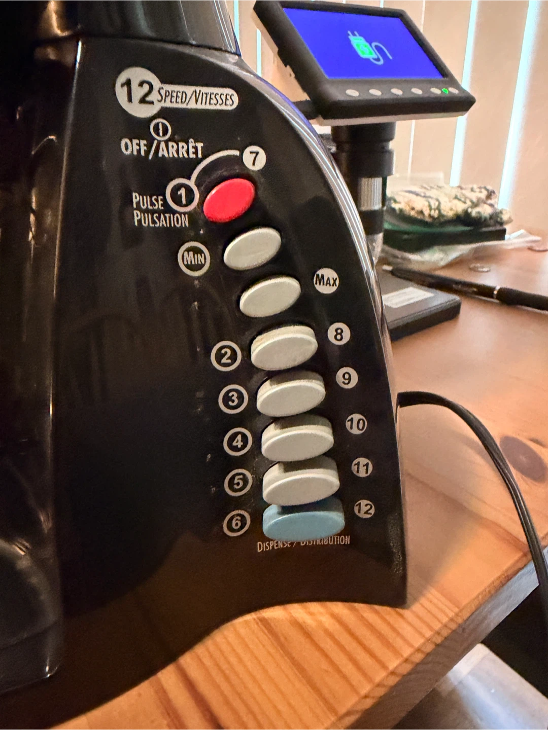 Hamilton Beach 12-Speed Blender