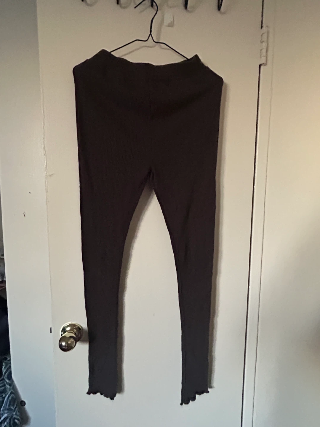 Brown Ribbed Leggings with Lettuce Hem