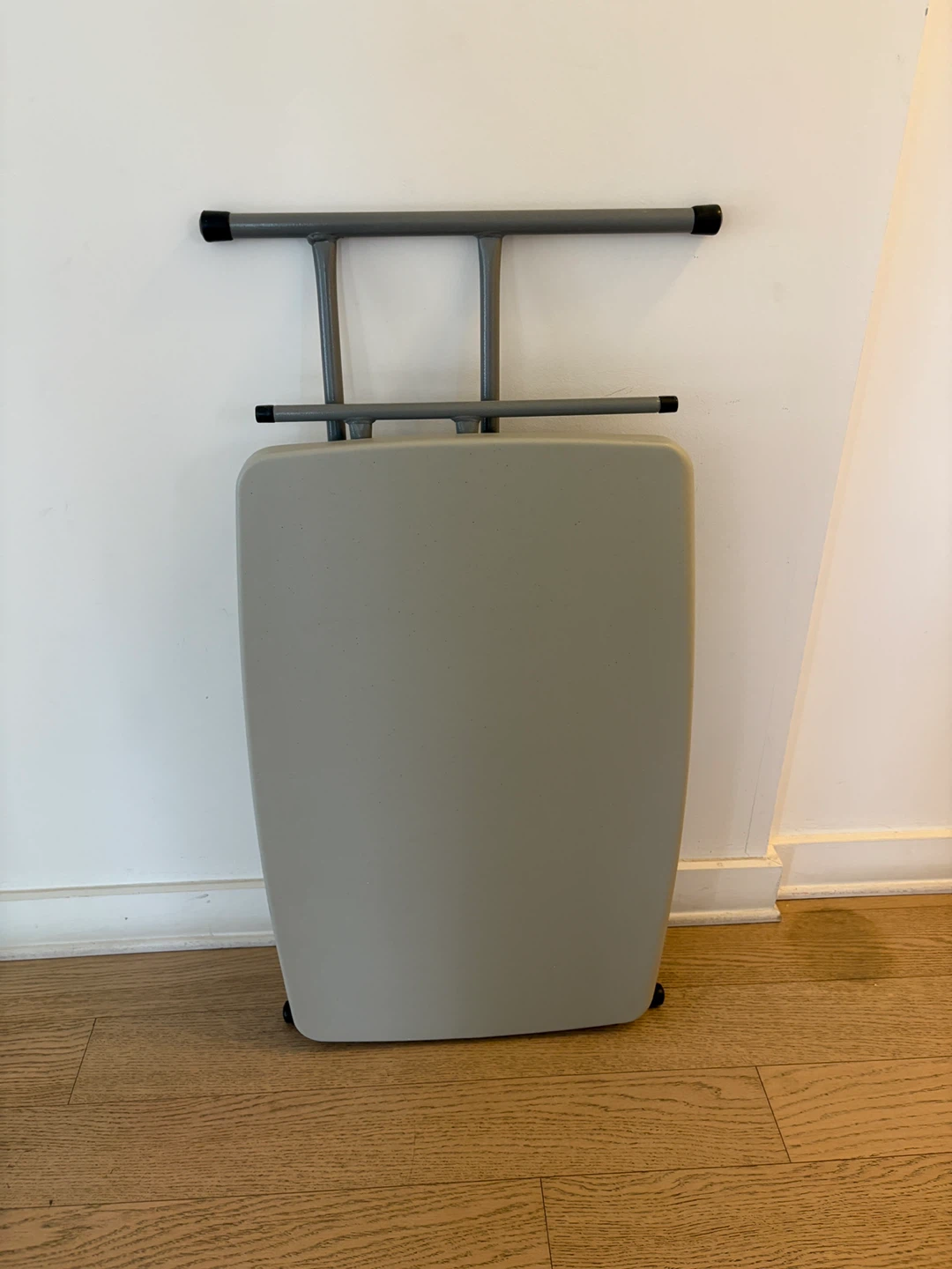 Folding Table