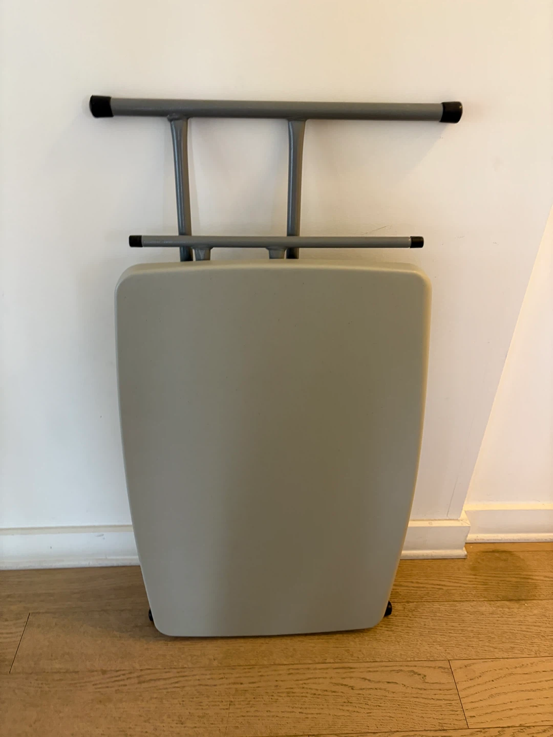 Folding Table - photo 3