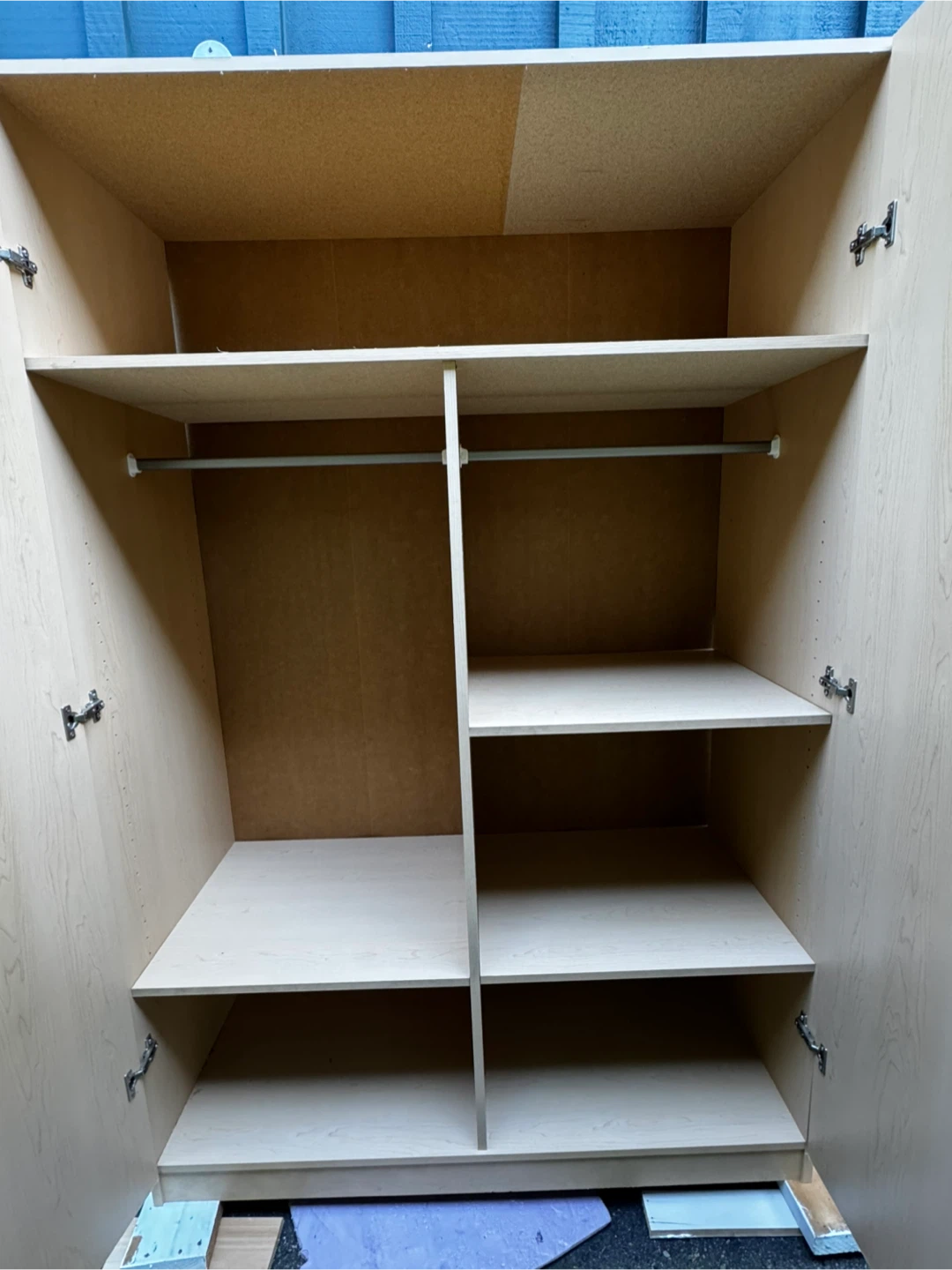 Two-door wardrobe with hanging rail - photo 4