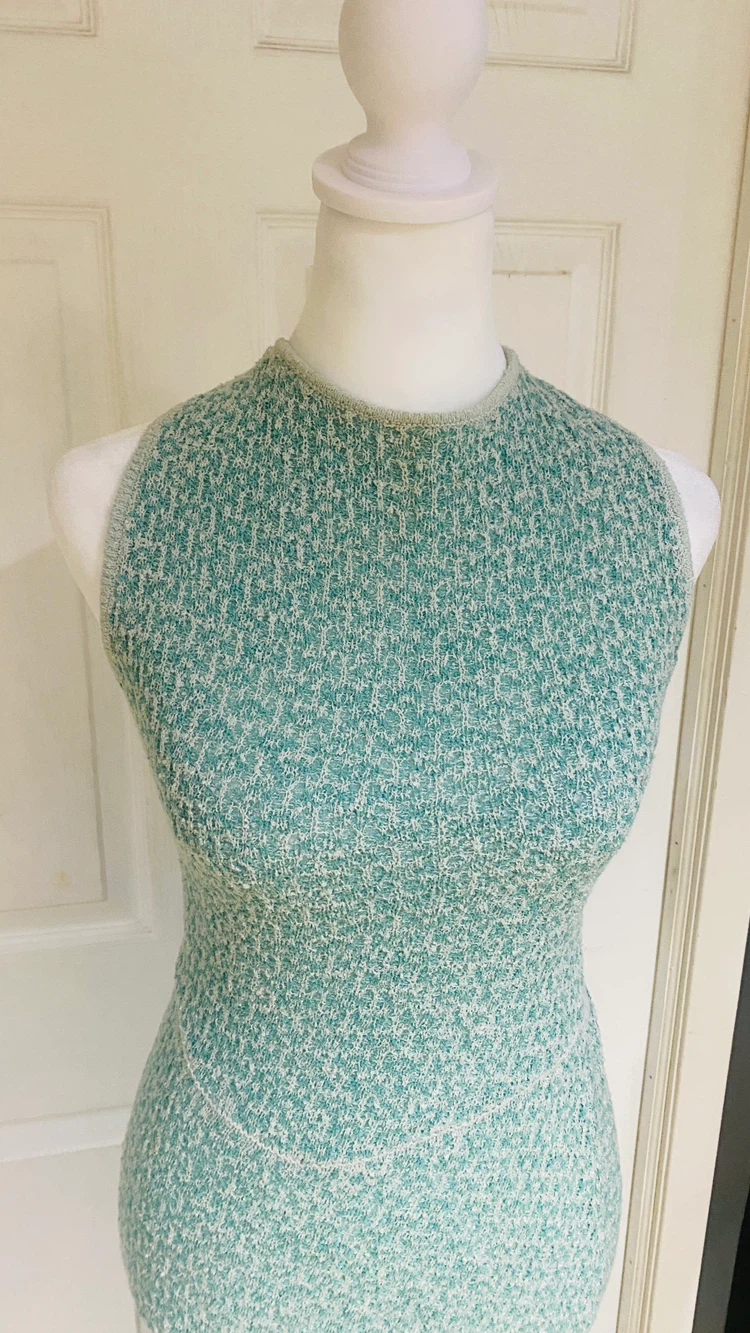 Dress size small - photo 2