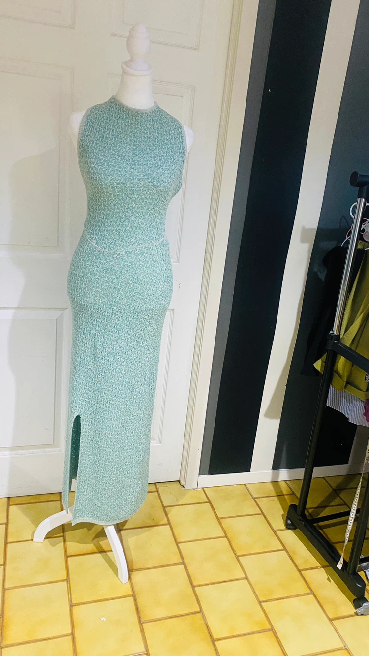 Dress size small - photo 4
