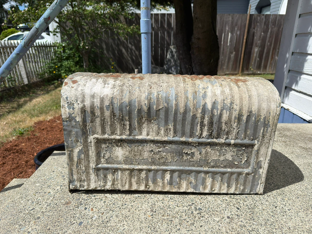 Vintage Rural Mailbox - photo 2